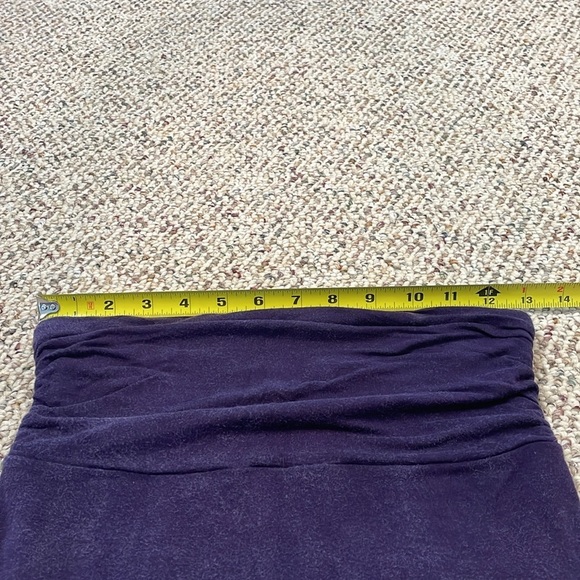 Express Stylish Purple Strapless Top with Ruching on the Sides. Small - Picture 5 of 7